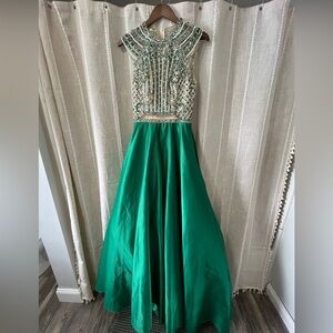 Emerald Green Prom Dress